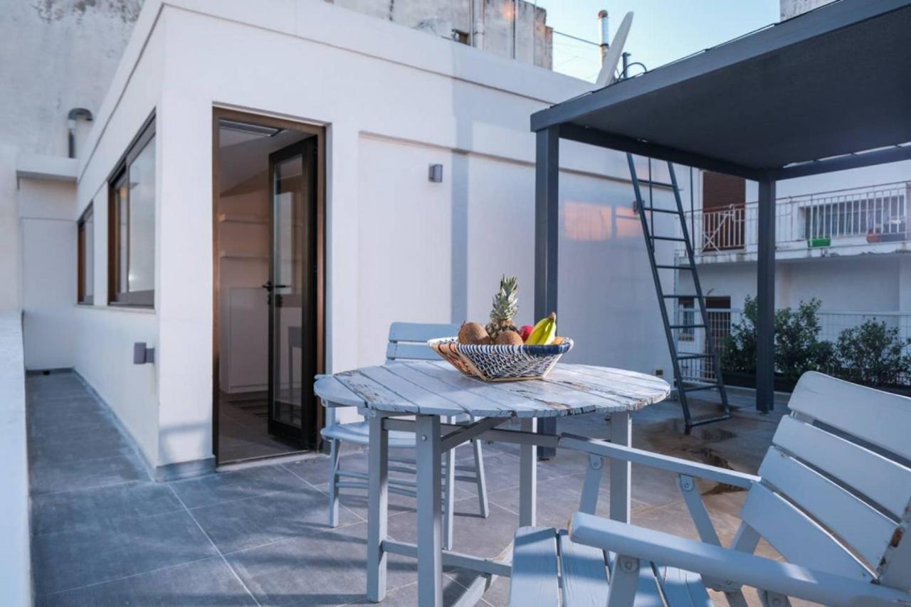 Apartament Urban Luxury Homm Apt. In Deinokratous Str. Ateny Zewnętrze zdjęcie