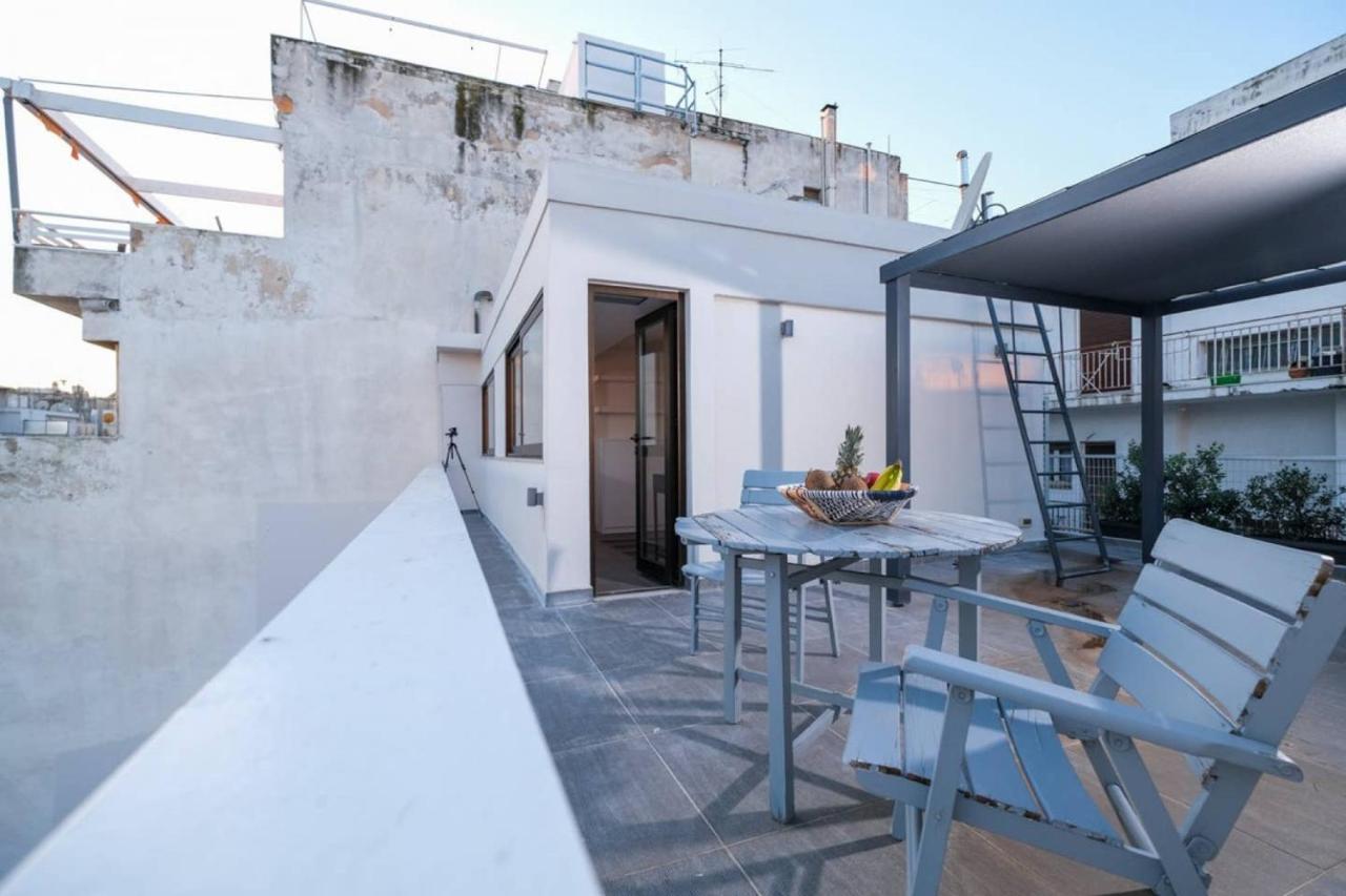 Apartament Urban Luxury Homm Apt. In Deinokratous Str. Ateny Zewnętrze zdjęcie